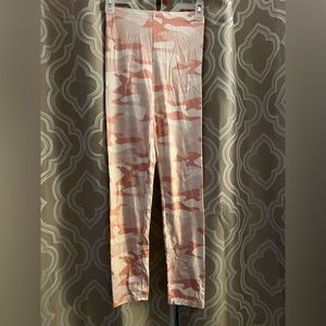 Pink Camo Leggings
